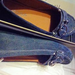 HERSTYLE  "LAICEE" GREY  SHOELAND LOAFERS SIZE 6