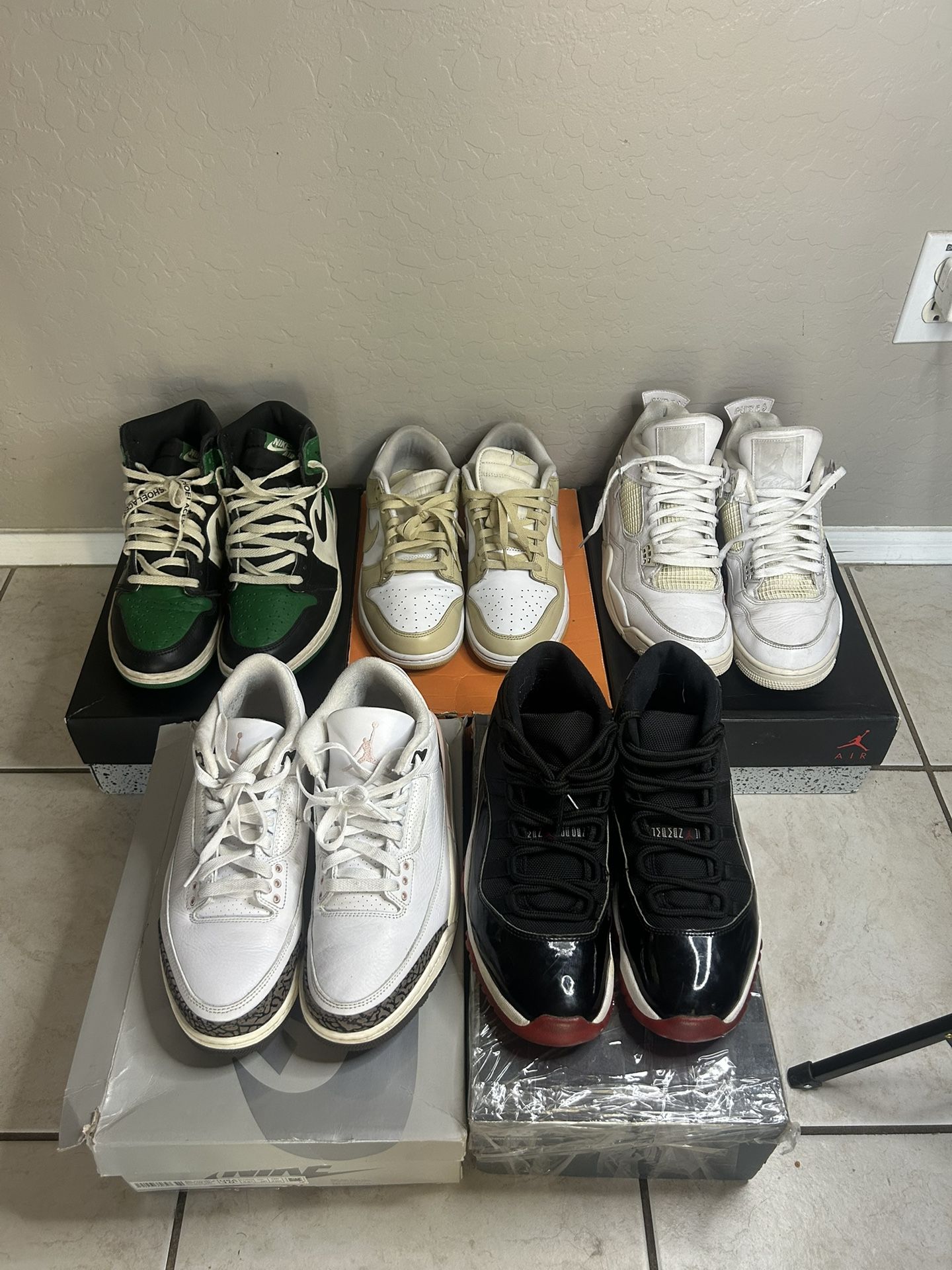Nike/ Jordans In Bulk