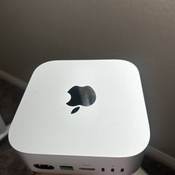 Apple Mac Mini M4 And accessories 