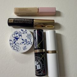 Estée Lauder Mini Size Cosmetics Set 