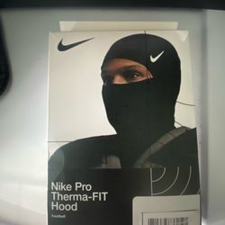 NEW black Nike pro