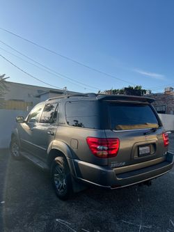 Toyota Sequoia