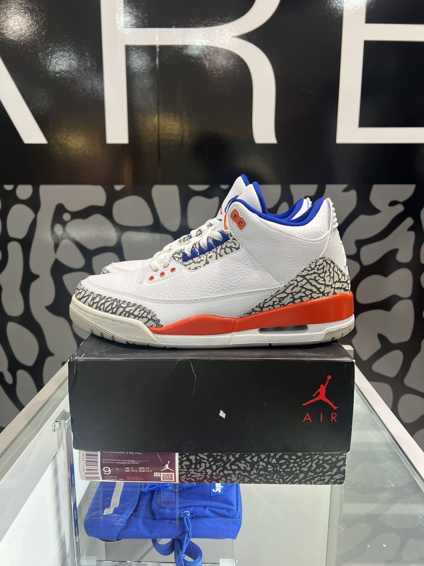 2019 Air Jordan 3 Retro Knicks Size 9