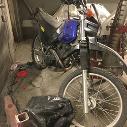 Yamaha Xt Dirt Bike