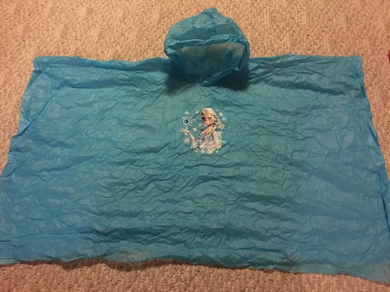 "Frozen" - Elsa - rain poncho