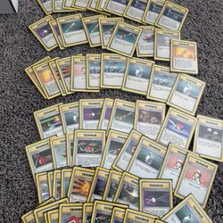 Hundreds Of Vintage Pokémon Cards