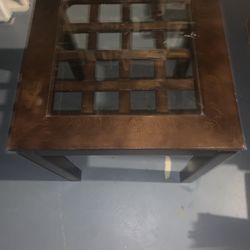 Wood Table with Glass Top 22”x22”x23”