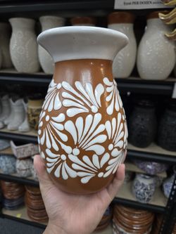 💥 Talavera Medium Flower Vase 💐🤎🤍