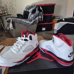 Air Jordan 5s