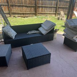 Outdoor Furniture Set