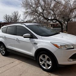 2016 Ford Escape SE Clean Title 