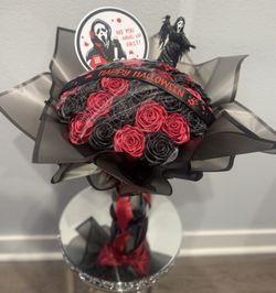 Ghost Face / Micheal Myers Eternal Bouquet