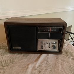 Antique Vintage ZENITH Table Top Radio 