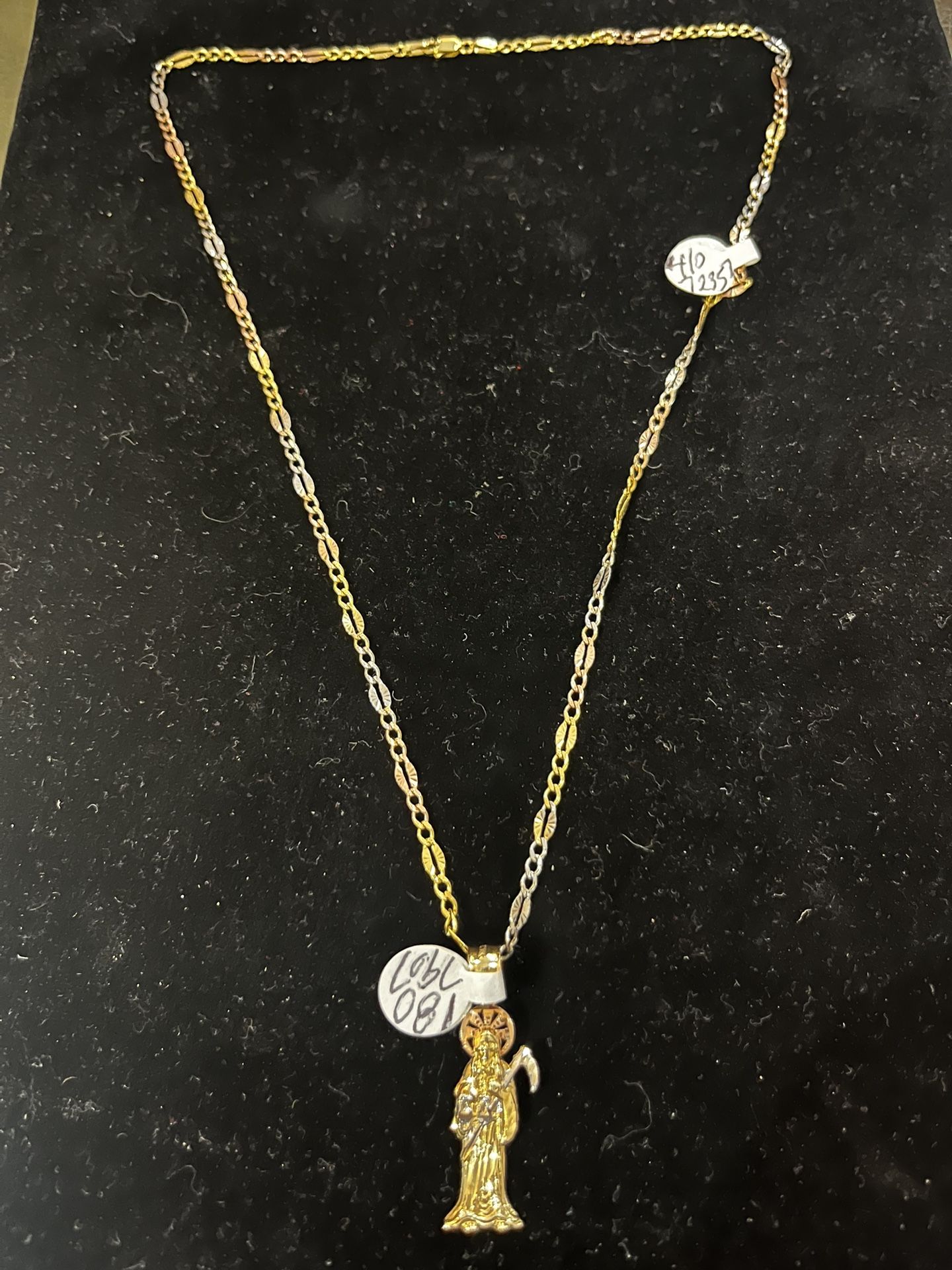 14k gold chain and charm 6 grams new