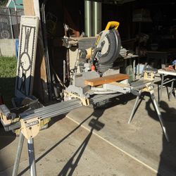 DeWalt 12” Sliding Compound Miter Saw w/ Stand – Works Great