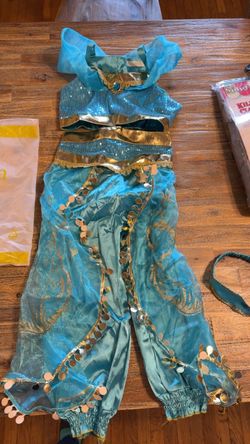 Jasmine costume