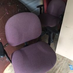Office Chairs 