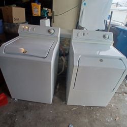Washer And Dryer (Maytag)