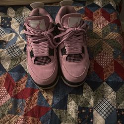 Jordan 4 Retro Pink