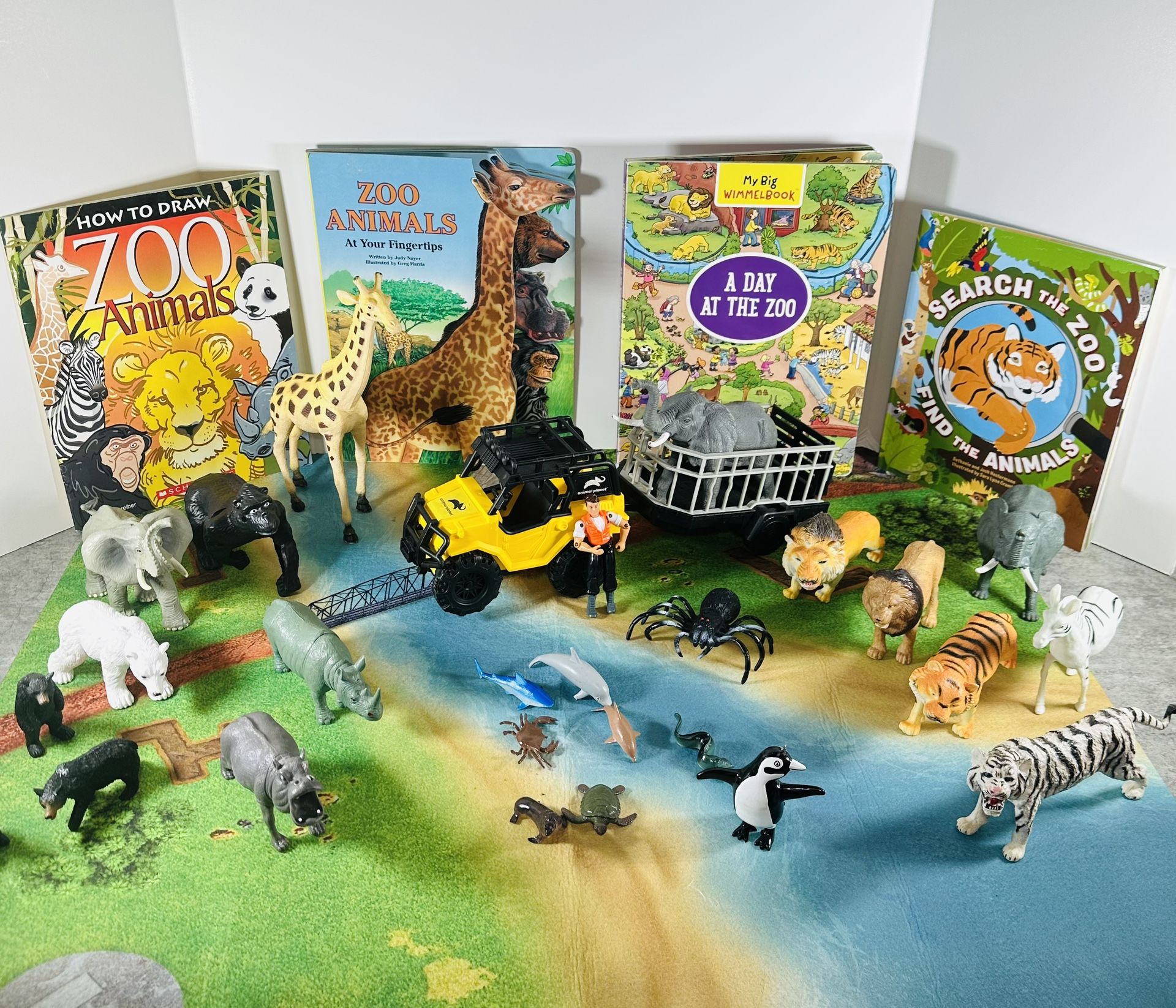 Zoo Animal Playset