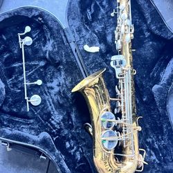 Bundy Alto Saxophone 