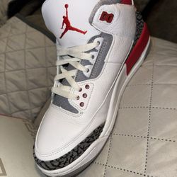 Air Jordan 3 Retro