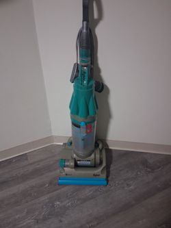 Dyson dc07 green vacuum cleaner