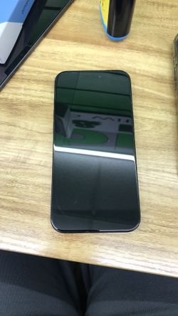 iPhone 16+ 128gb UNL