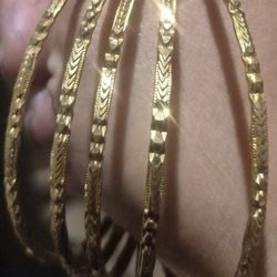 Beautiful Genuine Gold Bangle Set