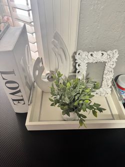 White and silver bundle