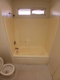 Fiberglass Tub Enclosure