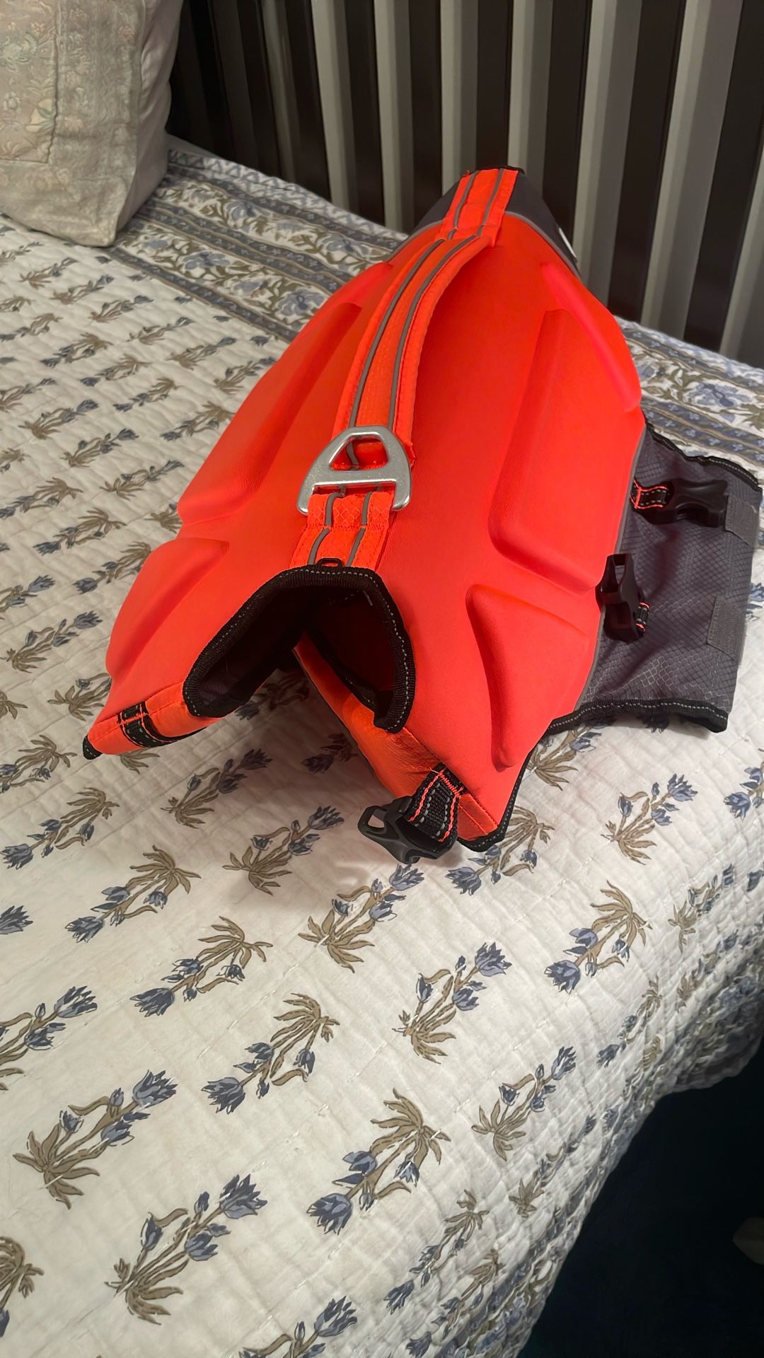 Acadia Trail Life Vest For Dog Size Large