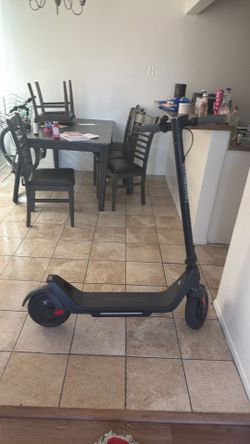 Electric scooter