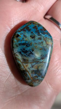 Fine Chrysocolla Collection Piece. 1.5 In
