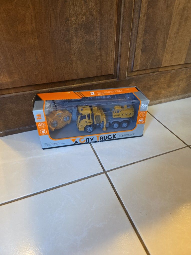 Remote Control City Truck Crane