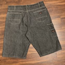 Dickies Black Wash size 40 Jean Shorts