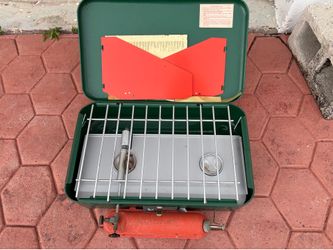 Vintage Coleman 2-Burner Camping Stove