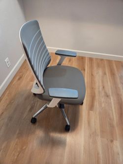 Ergonomic chair BRANCH