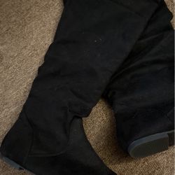 Women’s Tall Boots Size 7.5 New