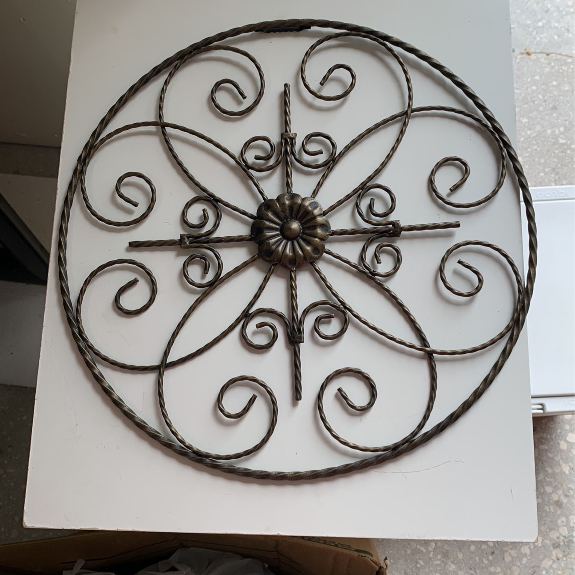 Iron art for wall hanging 14 in