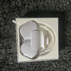 AirPod Max Starlight