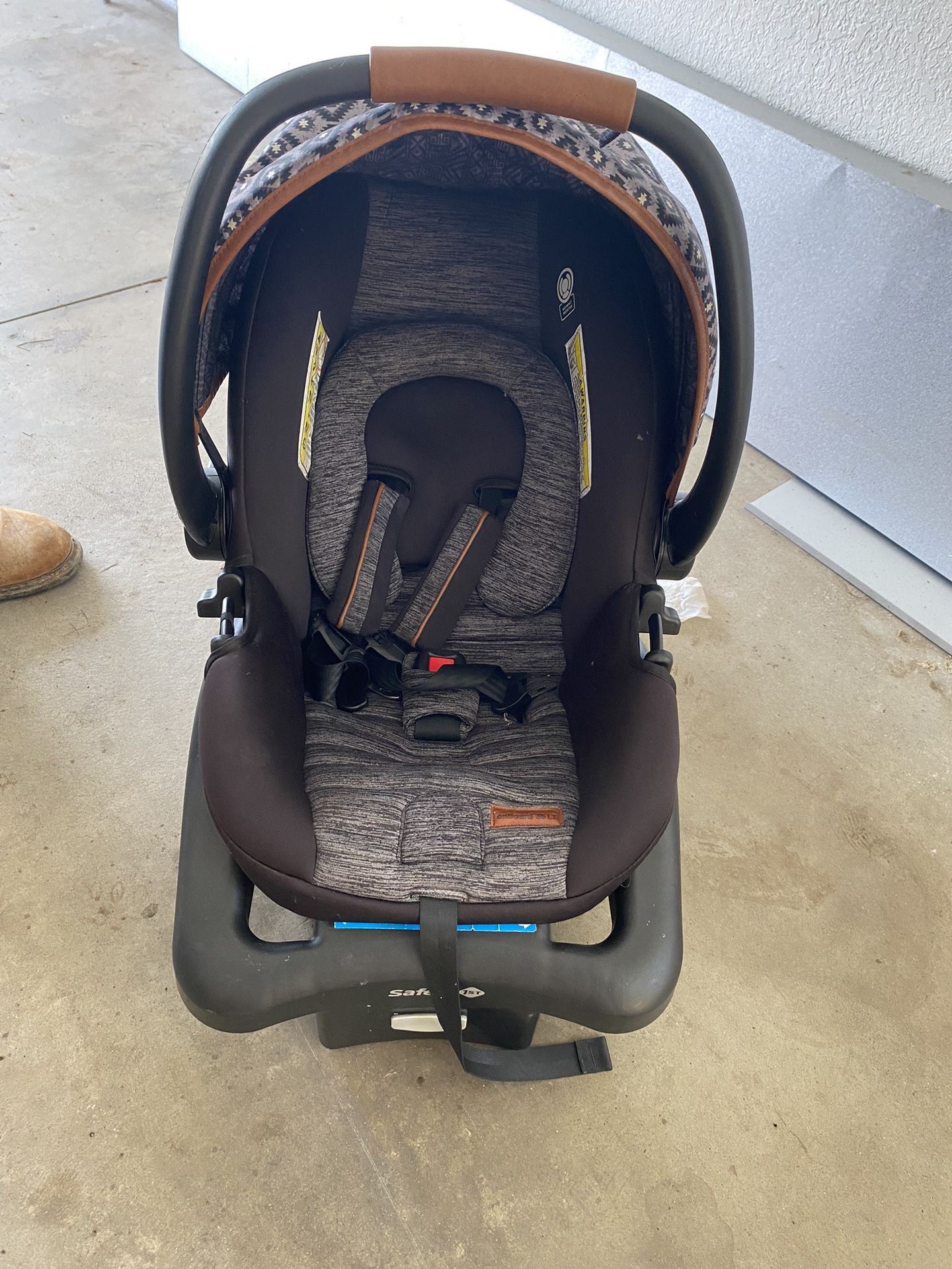 Baby Car seat & Base 