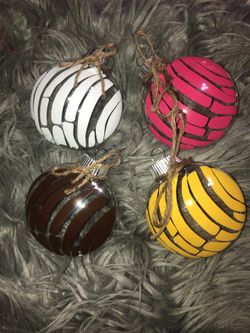 Esferas de conchae. Navidad/ Christmas