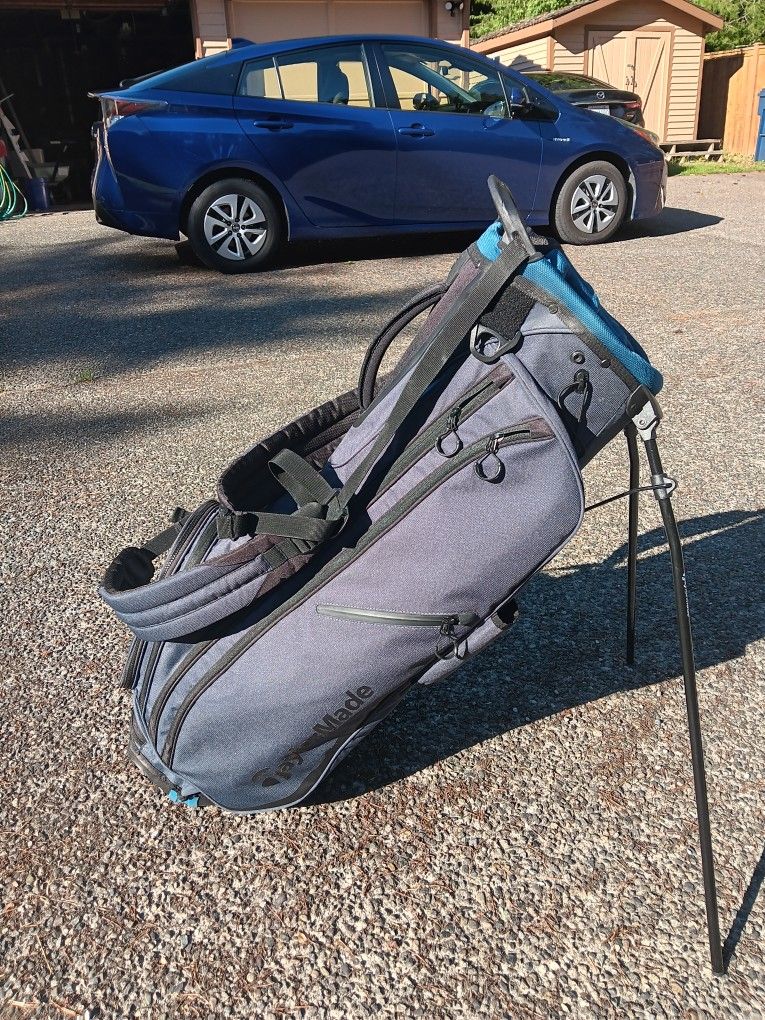 Taylormade Flextech Crossover Golf Bag