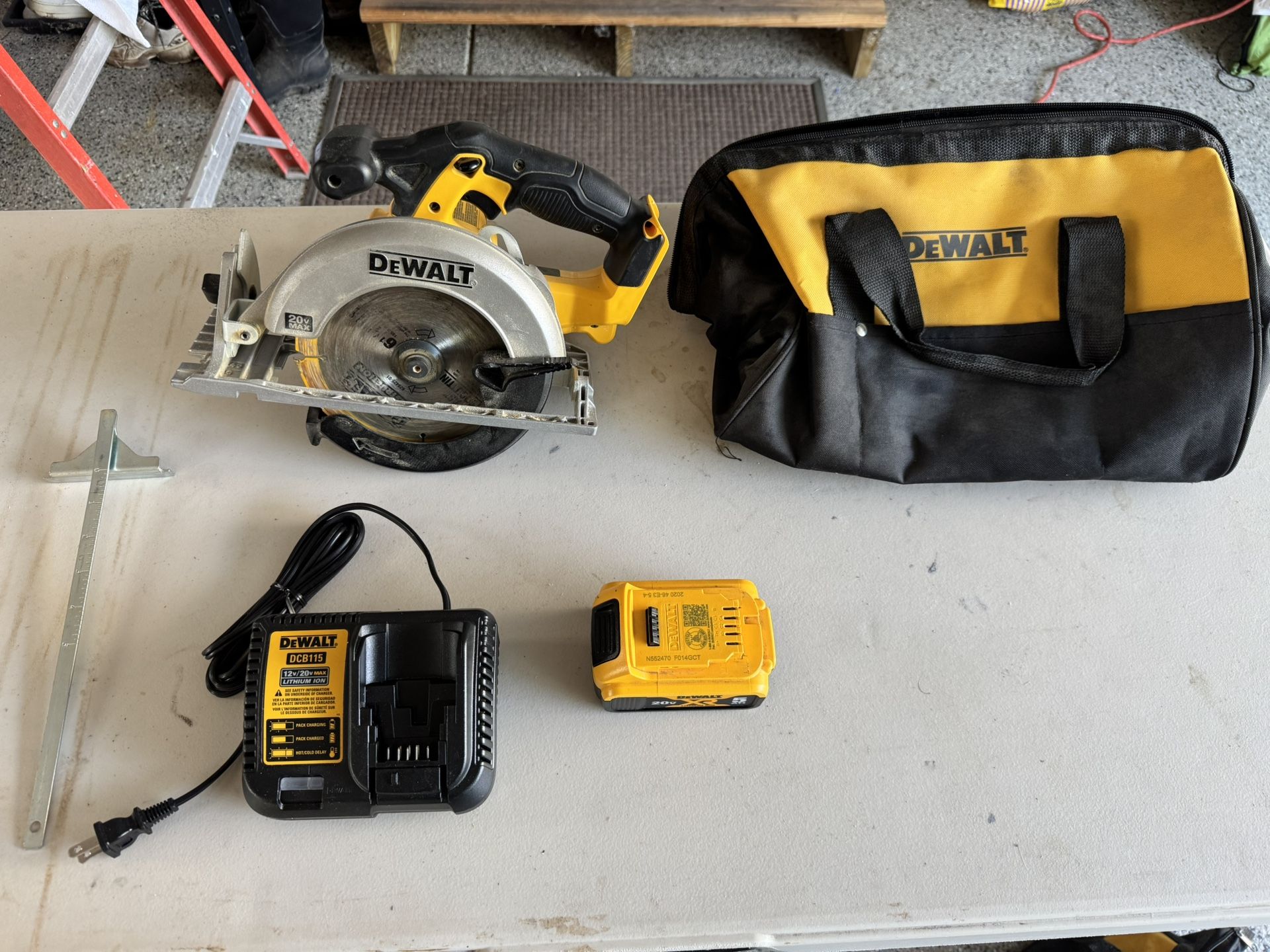 Dewalt DCS391 6.5” 20v Circular Saw