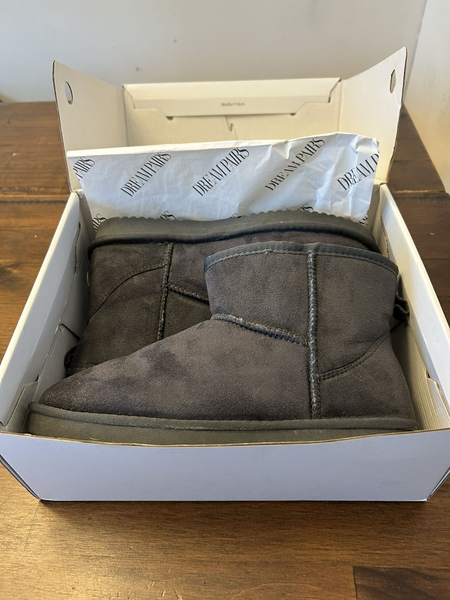 DREAM PAIRS Women's Winter Warm Snow Boots Classic Slip On Ankle Snow Boots GREY Size 8