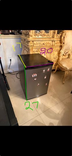 Small refrigerator $70 firm