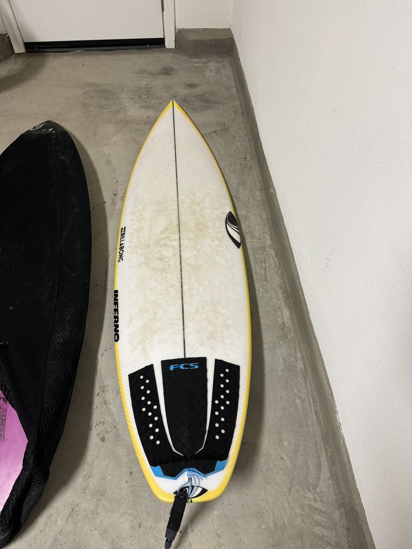 Sharpeye Team Rider Surfboard/ Inferno 72