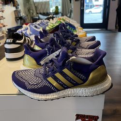 Adidas Ultraboosts Huskies 1.0 