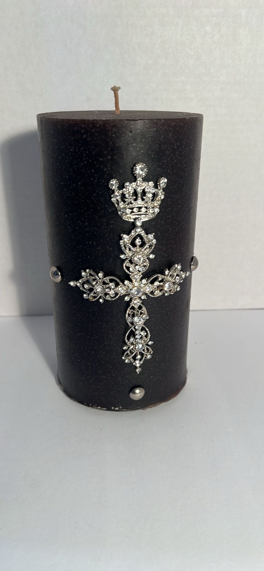 Lisa Carrier Designs Black Pillar Candles W/jeweled Cross Di Lis & Studs
